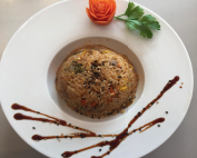 139. Riso Saltato con Manzo e Kimchi